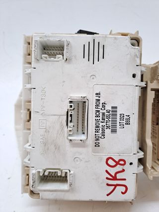 CAJA RELES / FUSIBLES SUZUKI SX4