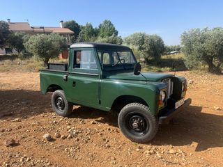 Land Rover Defender 1980