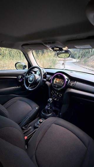 MINI Mini Cooper 136cv 5p Gasolina Aut