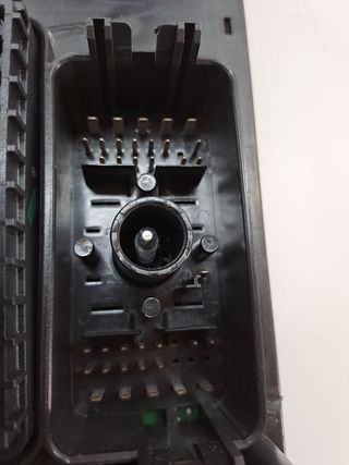 CAJA RELES / FUSIBLES OPEL INSIGNIA BERLINA (3)