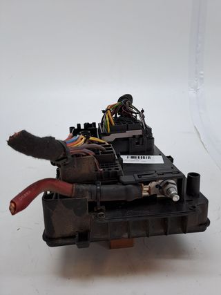 CAJA RELES / FUSIBLES OPEL INSIGNIA BERLINA (3)