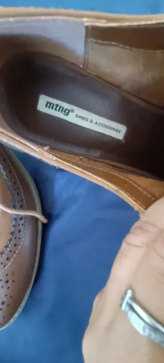 Zapatos Mtng Marrones con cordones 