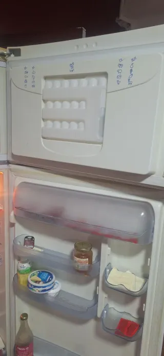 Nevera Indesit Blanca
