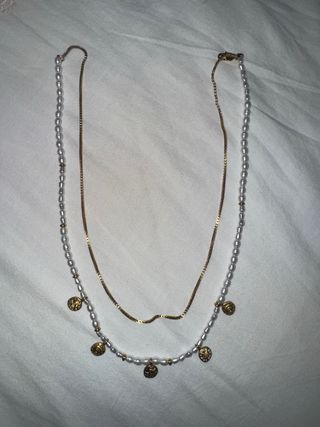 Collar Bimba y Lola perlas y monedas oro