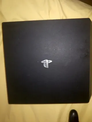 Consola PS4 (PlayStation 4 pro) Negra