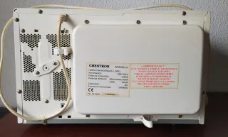 Microondas con grill Chestron 20L