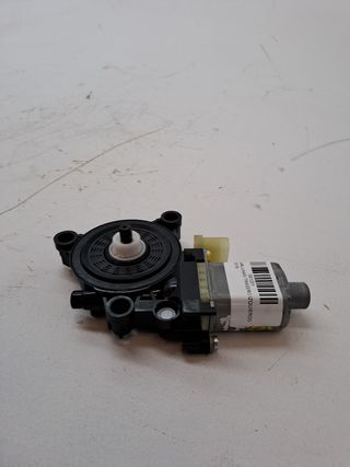 MOTOR ELEVALUNAS TRASERO IZQUIERDO KIA CEED (2)