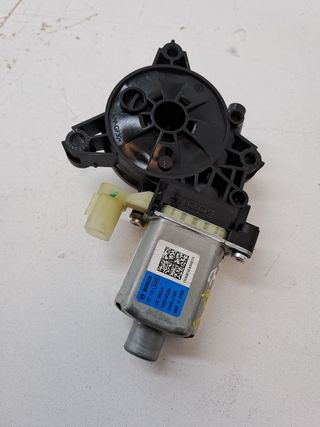 MOTOR ELEVALUNAS TRASERO IZQUIERDO KIA CEED (2)