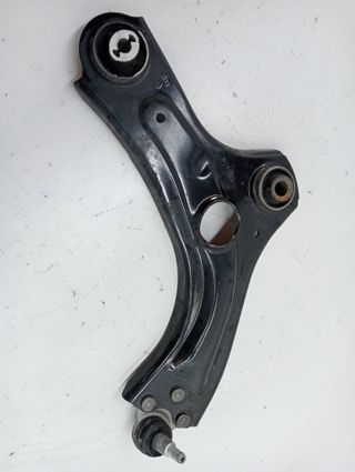 BRAZO SUSPENSION INFERIOR DELANTERO DERECHO RENAULT CLIO IV (2)