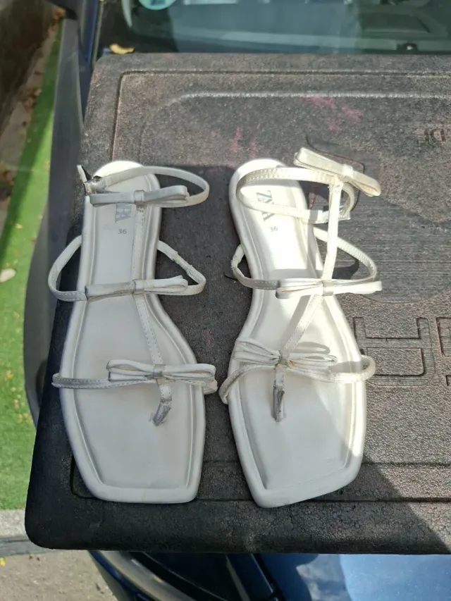 Sandalias Zara Talla 36 Plata Blanco