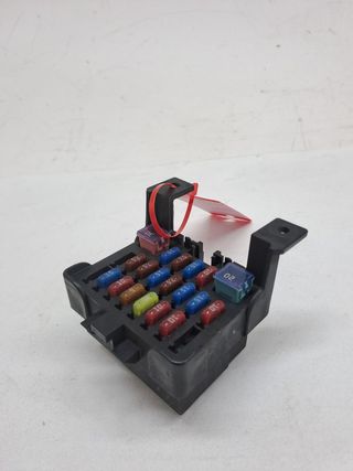 CAJA RELES / FUSIBLES MAZDA CX-7 (ER) (2)
