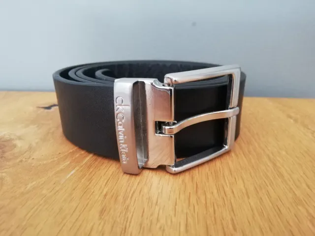 Cinturón piel CALVIN KLEIN