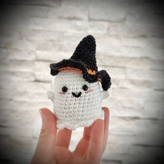 Fantasmino con cappello - Halloween - Uncinetto