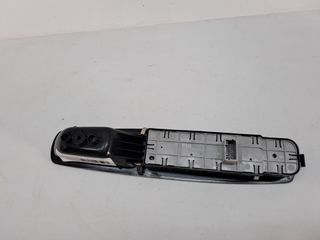 MANDO ELEVALUNAS DELANTERO IZQUIERDO RENAULT MEGANE III BERL