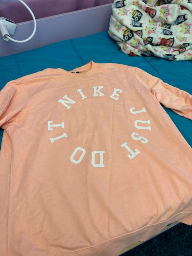 Sudadera Nike Just Do It salmón