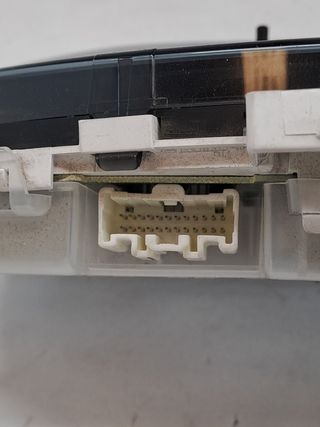 CUADRO INSTRUMENTOS MAZDA 5 BERL. (CR)