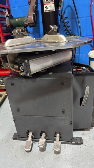 MAQUINA DE RUEDAS EVERFORCE 