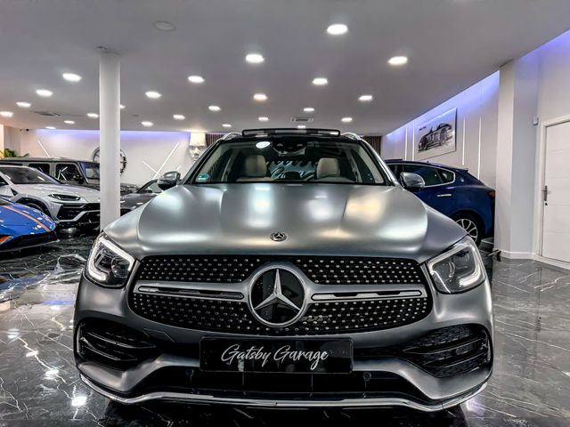 Mercedes-Benz GLC SUV 220 AMG GRIS MATE 