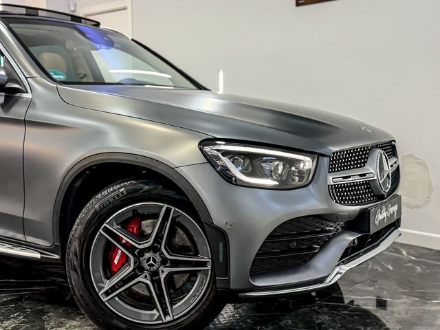 Mercedes-Benz GLC SUV 220 AMG GRIS MATE 
