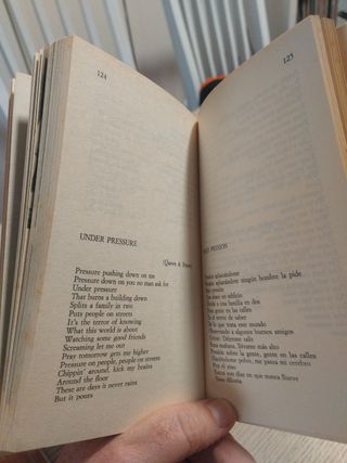 Queen: Una biografía ilustrada.