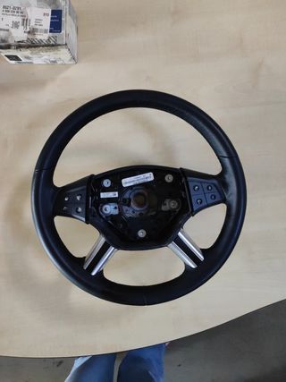 Volante Mercedes ML W164 Negro