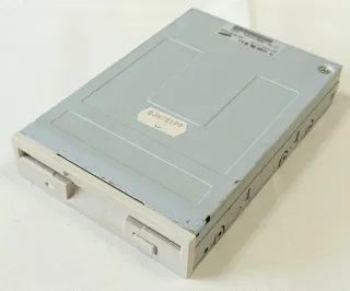 Disquetera Samsung 2.5 IDE