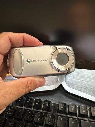 Sony Ericsson S700 Argento