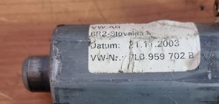 MOTOR ELEVALUNAS DEL DERECHO VOLKSWAGEN TOUAREG