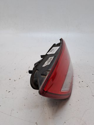 PILOTO TRASERO DERECHO INTERIOR SEAT LEON (1P1)