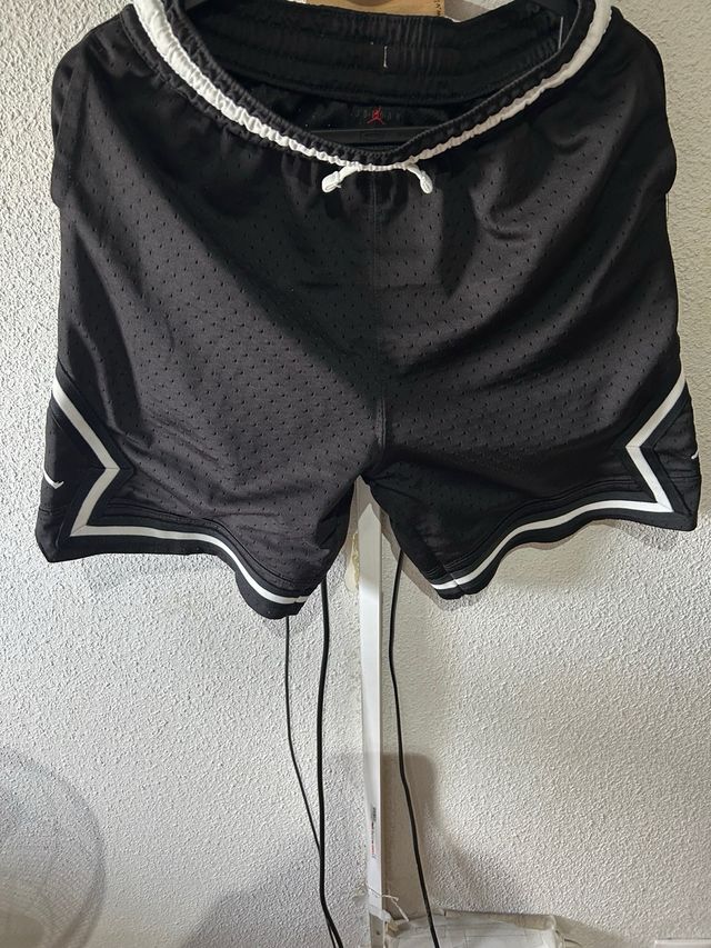 Bermuda Jordan Blanca y camisetas juveniles talla 