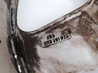 LLANTA SEAT EXEO BERLINA (3R2) (4)