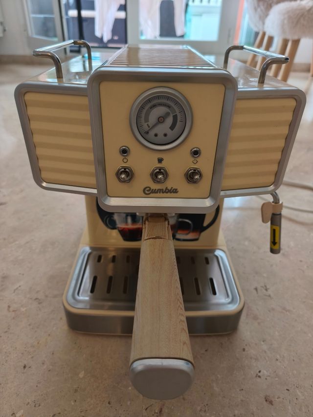 Cafetera Cecotec Cumbia Beige