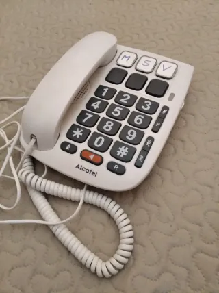 Telefono Alcatel Tmax 10 con tasti grandi