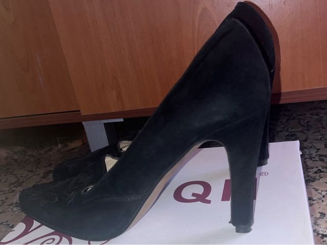 Tacones negros Laura Camino