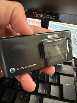 Sony Ericsson K800 Nero/Argento