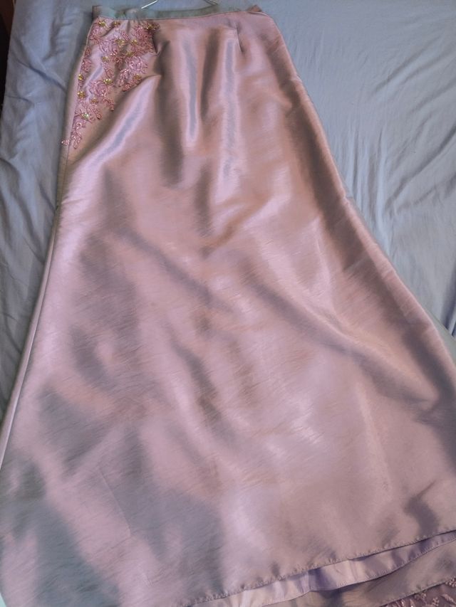 Vestido de ceremonia rosa y morado