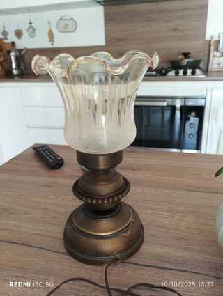 Lampada da tavolo vintage vetro e metallo