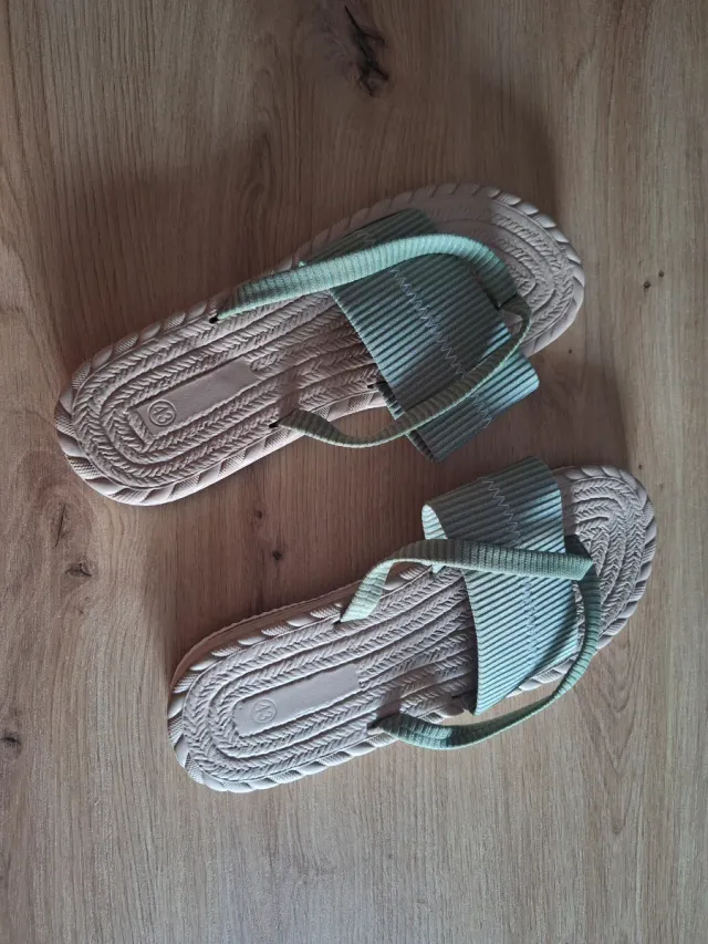 Sandalias planas mujer beige/verde t-42 (26'9cm)