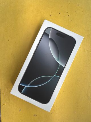 iPhone 16 Pro 512 GB Titanio Blanco