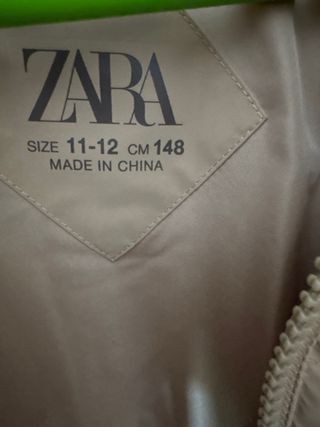 Chaqueta acolchada beige talla 11_12 años