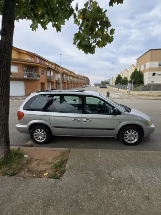 Chrysler Voyager 2003