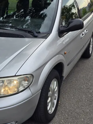Chrysler Voyager 2003