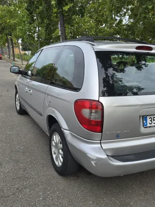 Chrysler Voyager 2003