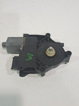 MOTOR ELEVALUNAS TRASERO DERECHO PEUGEOT 208 (P2)