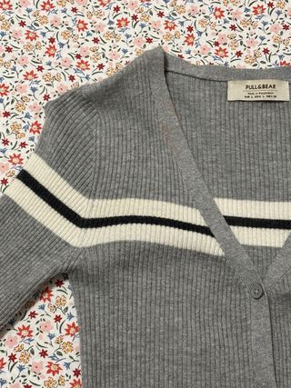 Chaqueta Pull&Bear gris rayas L