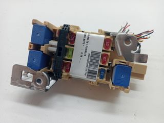 CAJA RELES / FUSIBLES NISSAN NOTE (5)