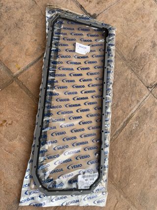 Junta Carter VAICO BMW E46 325i NUEVAS