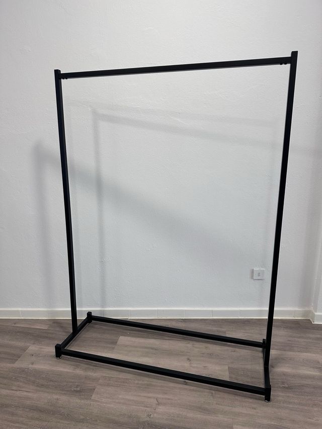 Perchero Metálico Negro