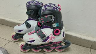 Patines en línea rosas 