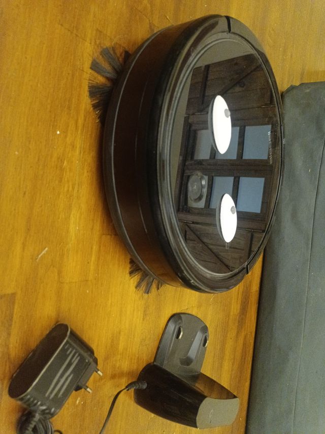 Robot Aspirador Bissell Negro